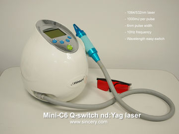 Macchina di rimozione del tatuaggio del laser del ND commutata Q YAG, macchina di cura di pelle indolore
