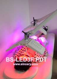 Attrezzatura professionale di terapia della luce di quattro colori LED per le vene del ragno/punti rossi