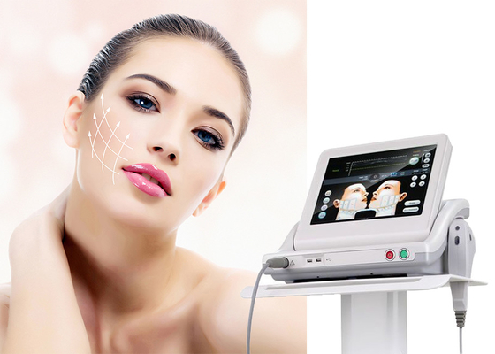 HIFU lavorano il trattamento a macchina di ultrasuono per il sollevamento/che si riduce della pelle benissimo alle grinze profonde